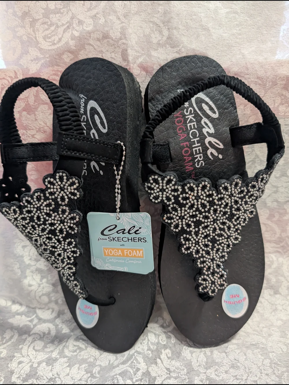 Skechers Black Beaded Floral T-Strap Sandals - Picture 4 of 4